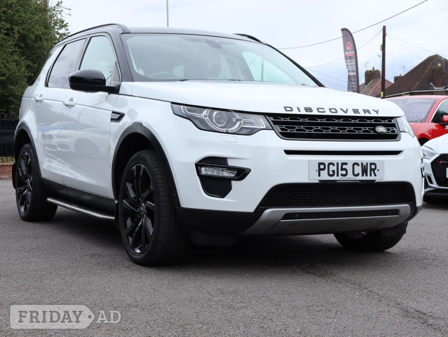 [ berth ]Land Rover Discovery Sport