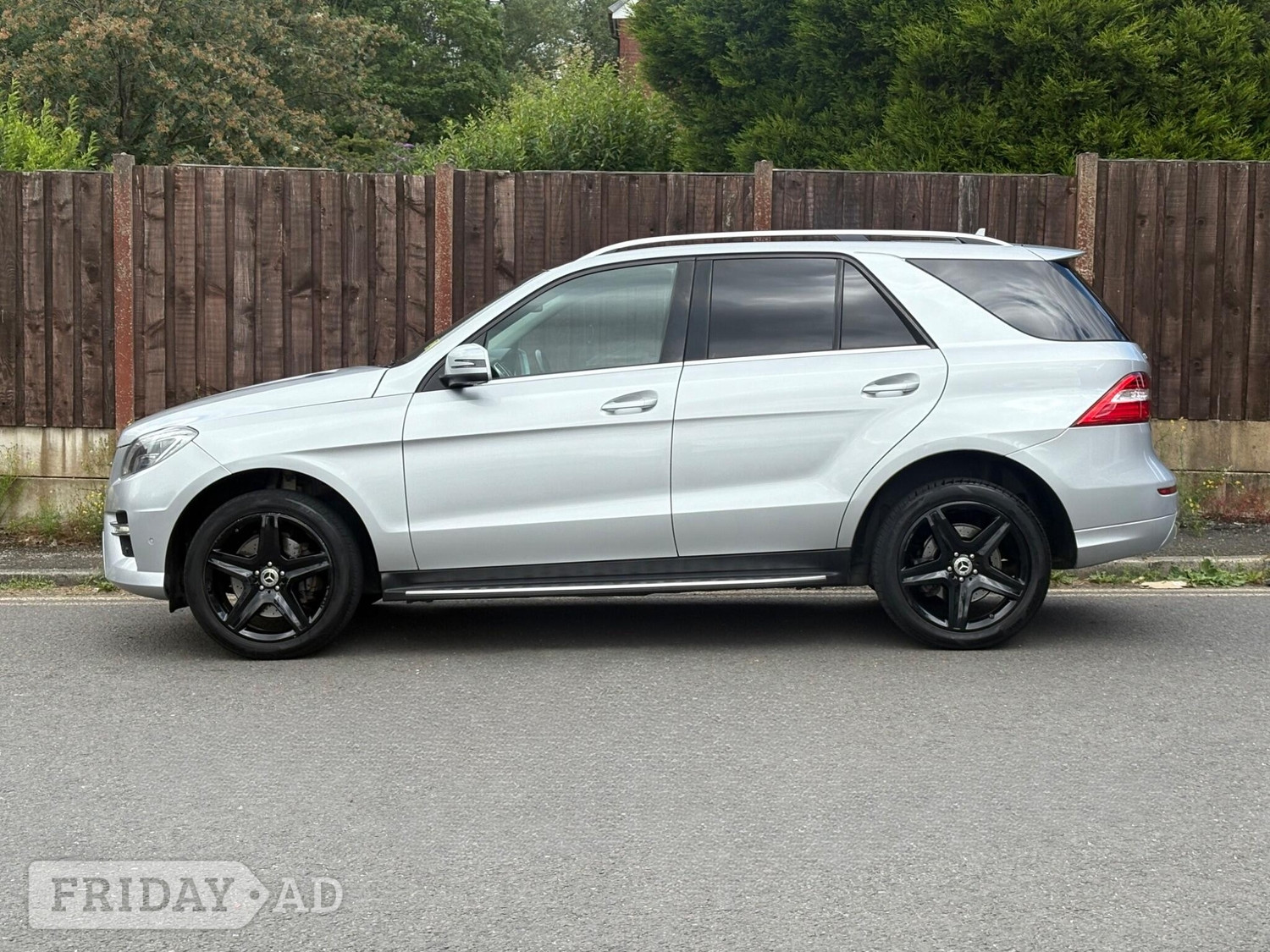 Mercedes-Benz M Class 2015 - Cars