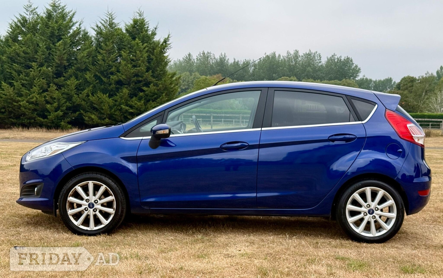 [ berth ]Ford Fiesta