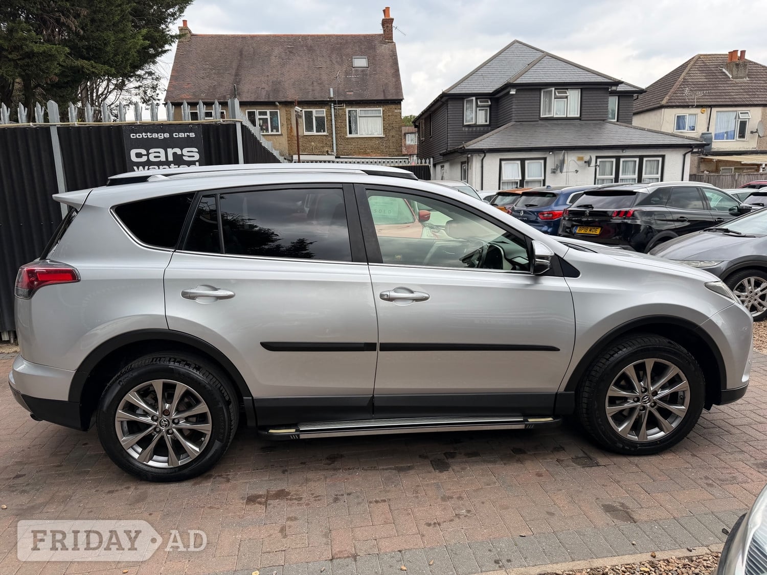 [ berth ]Toyota RAV4