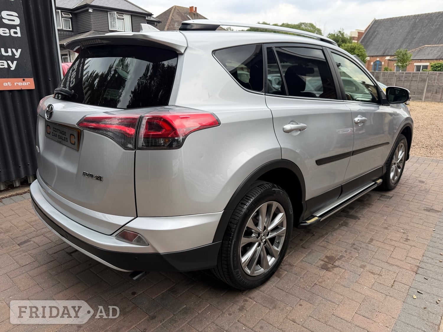 Toyota RAV4 2016 - Cars in Hayes