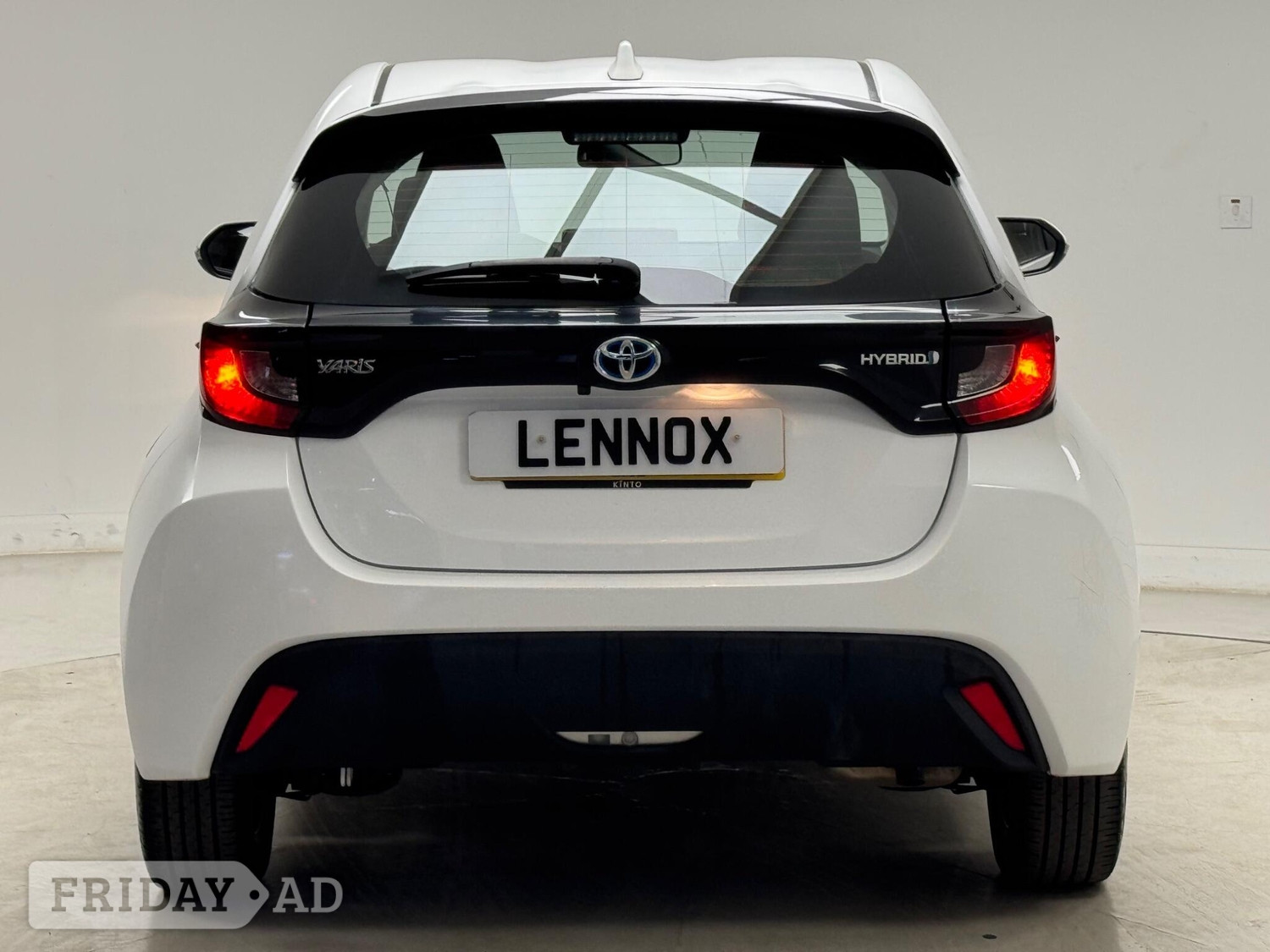 Toyota Yaris 2024 - Cars