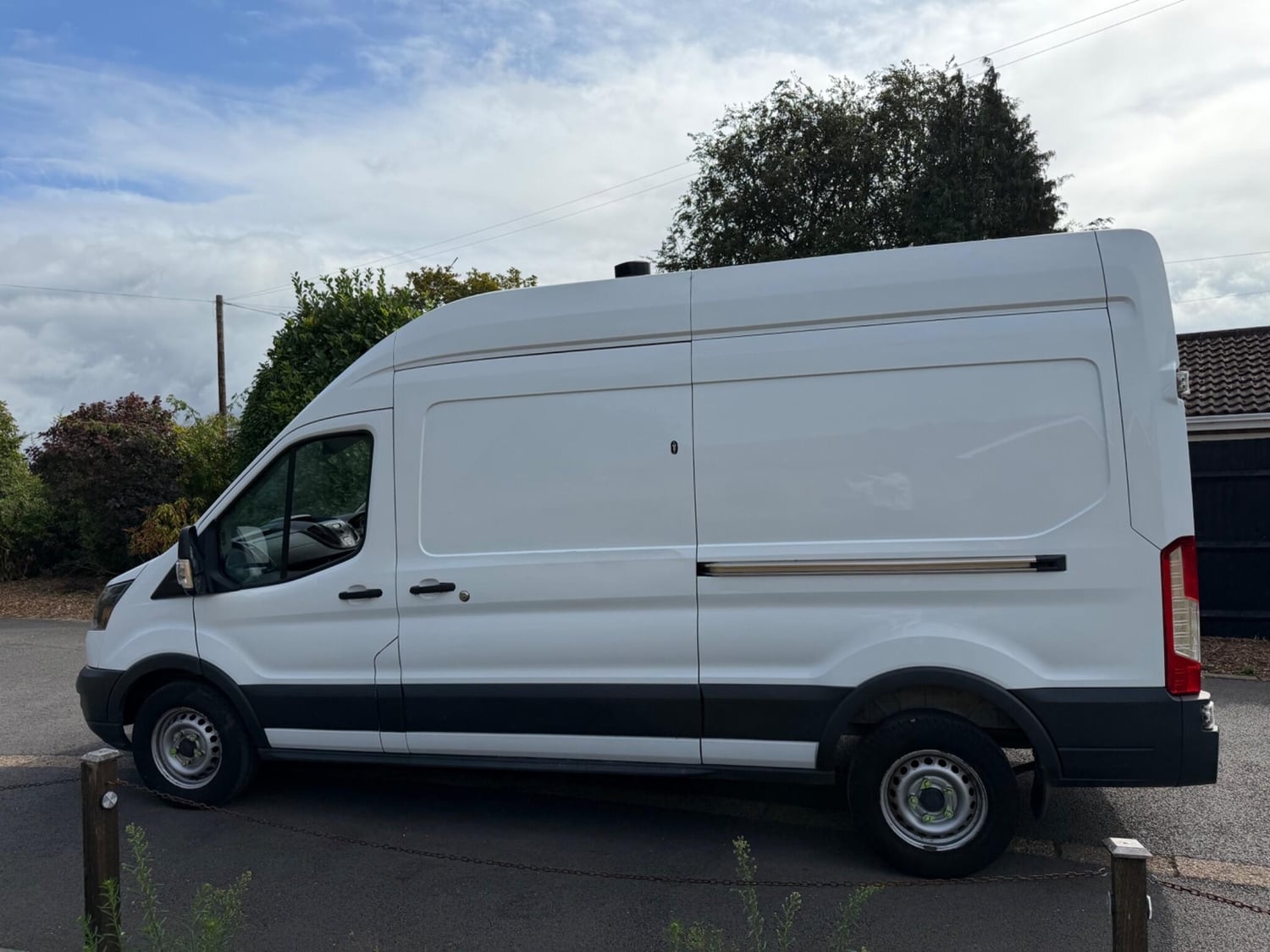 [ berth ]Ford Transit