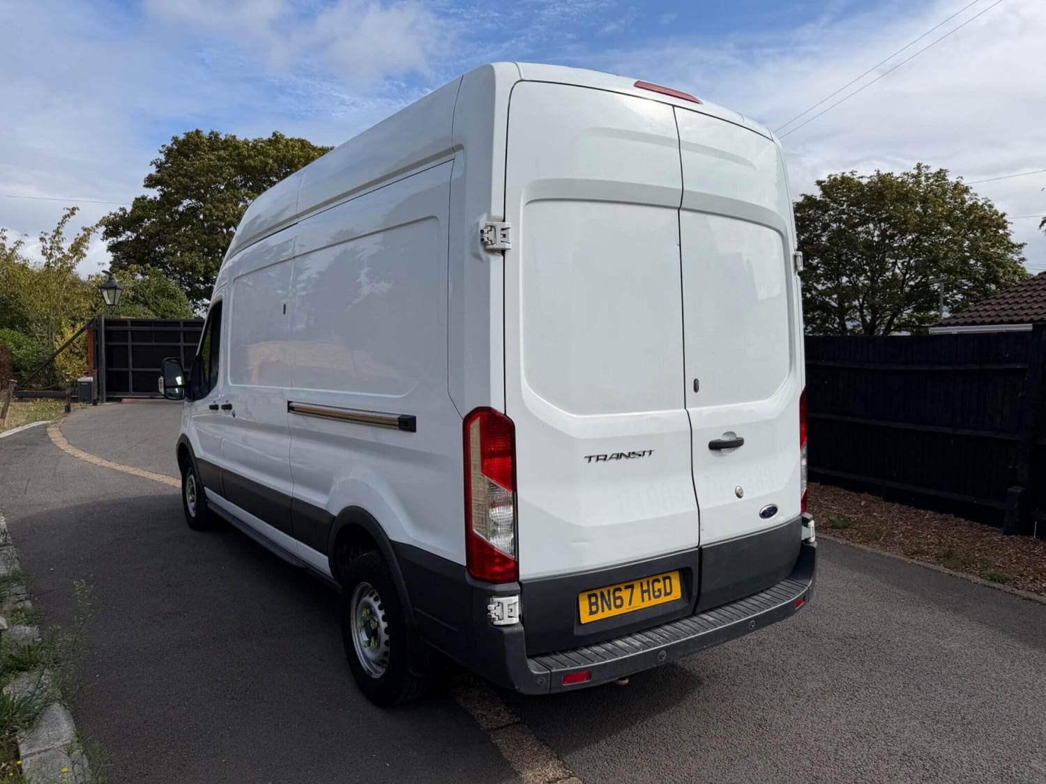 Ford Transit 2017 - Vans & Commercial Vehicles in Addlestone