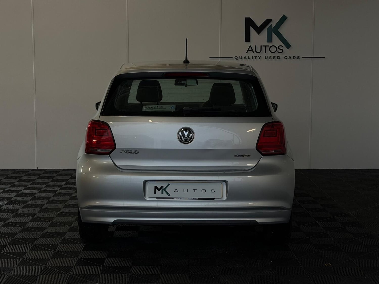 Volkswagen Polo 2015 - Cars in Manchester