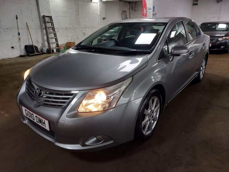 [ berth ]Toyota Avensis