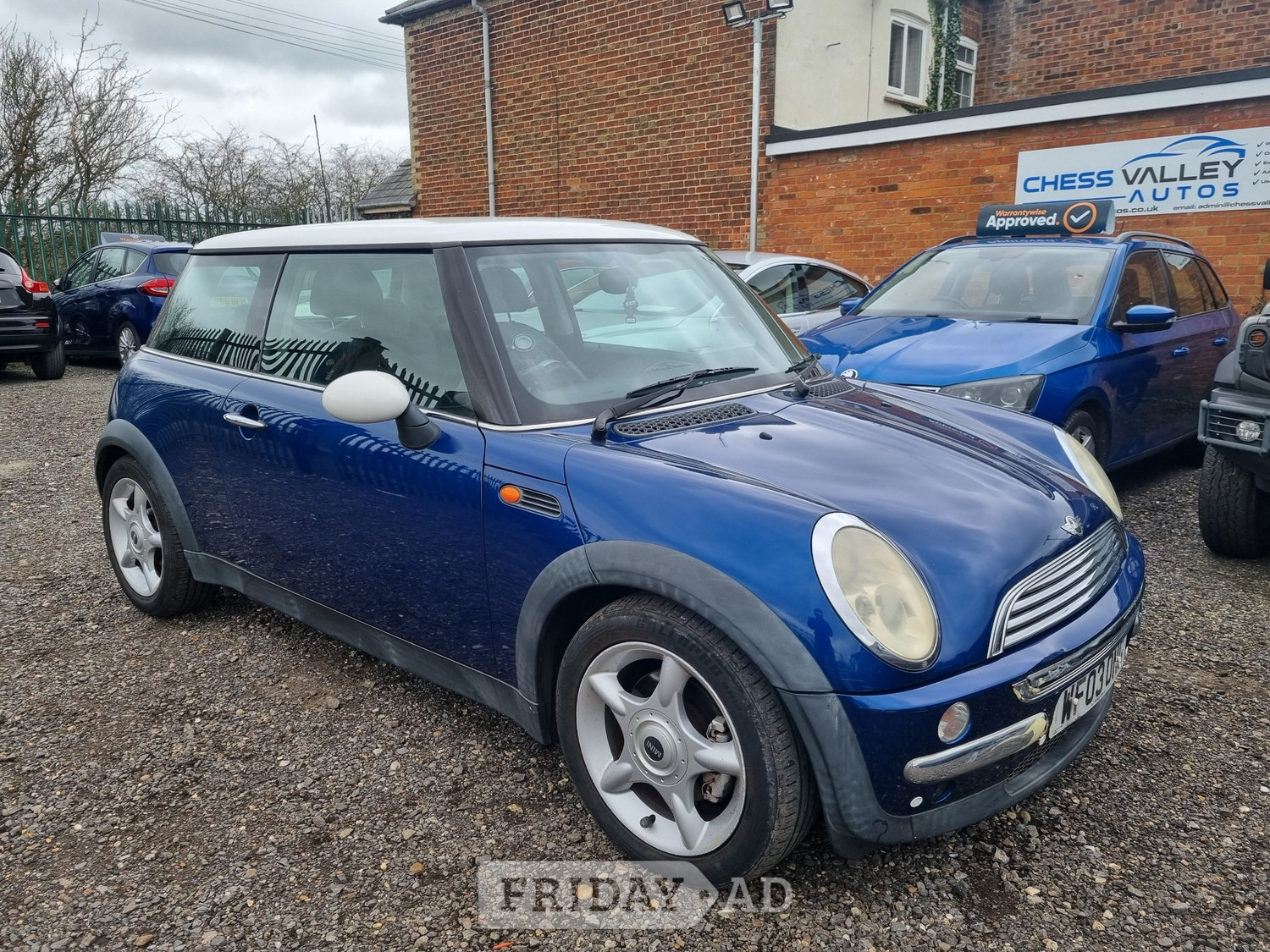 Mini Hatch 2003 in Aston Clinton
