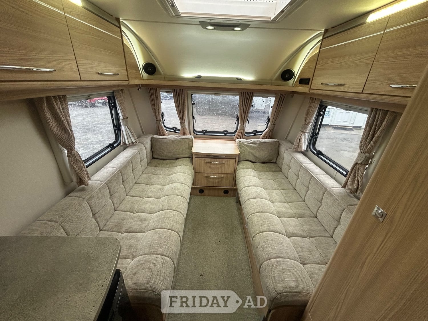 [ berth ]Coachman Vision 380