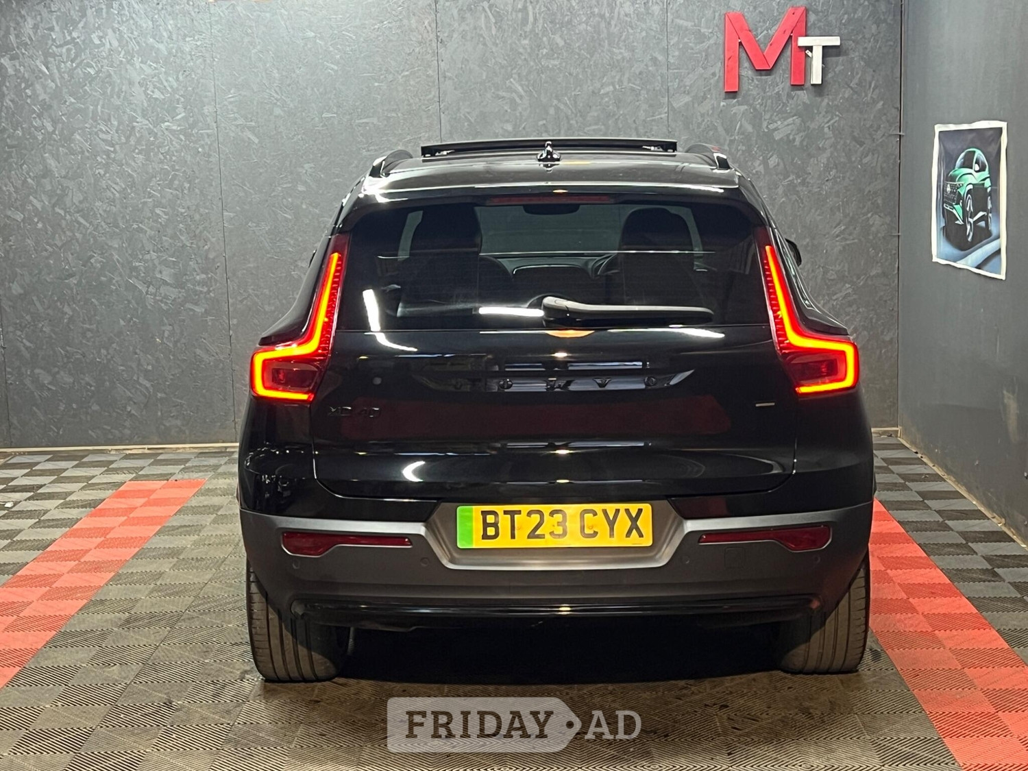 Volvo XC40 2023 - Cars in Halifax