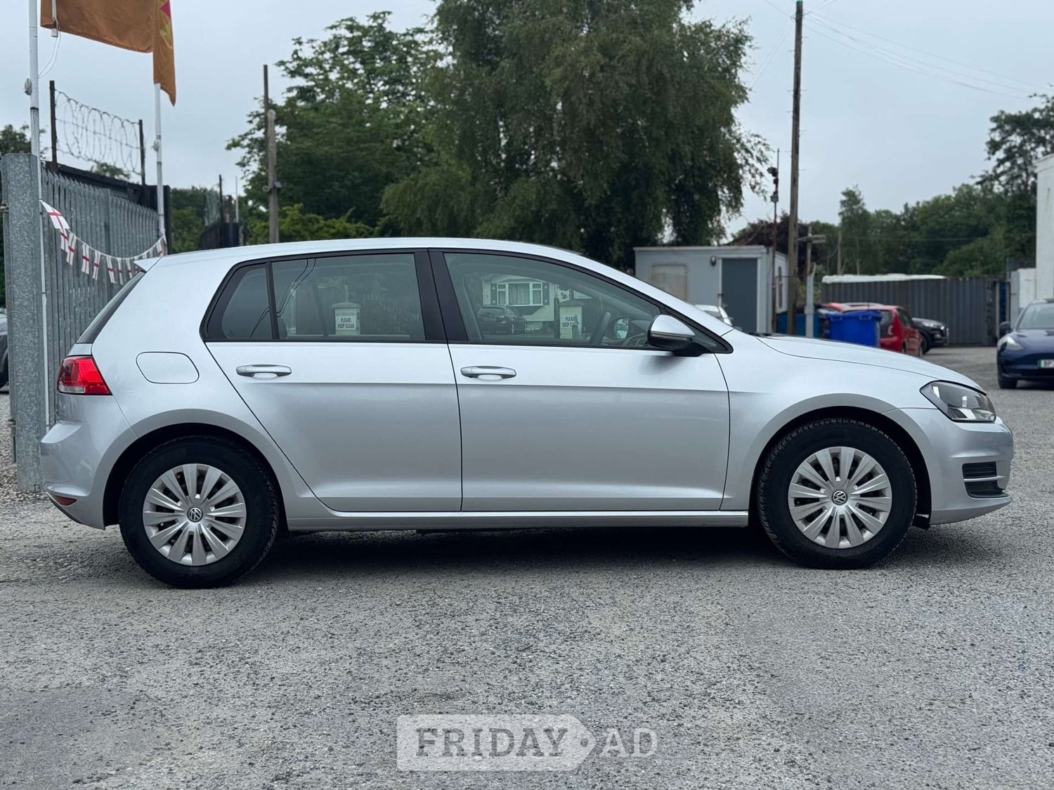 Volkswagen Golf 2014 - Cars
