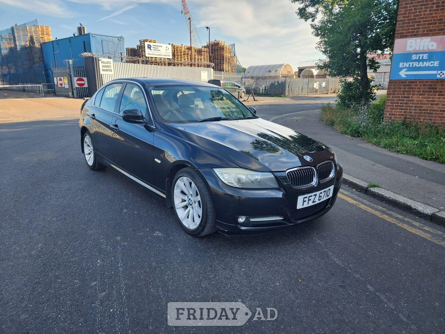 BMW 3 Series 2011 in Wembley