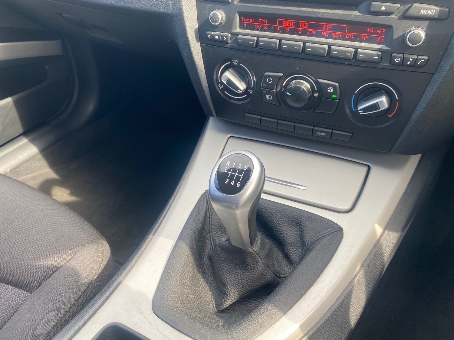 BMW 3 Series 2011 - Cars