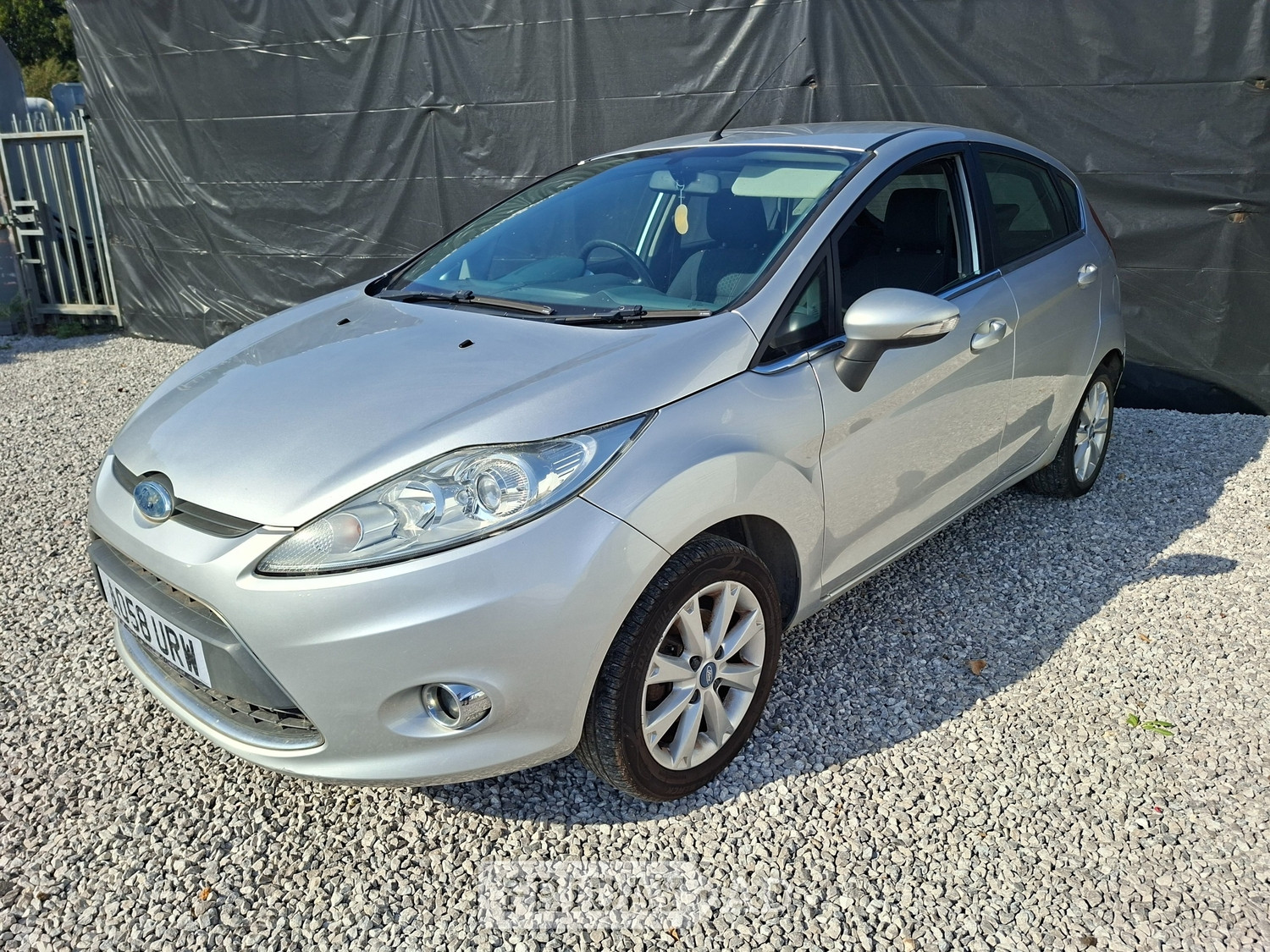 [ berth ]Ford Fiesta