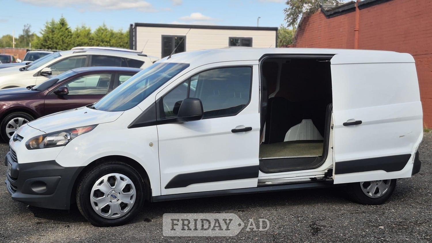 [ berth ]Ford Transit Connect