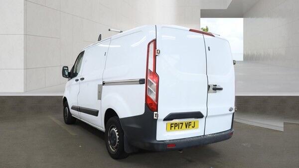 [ berth ]Ford Transit Custom