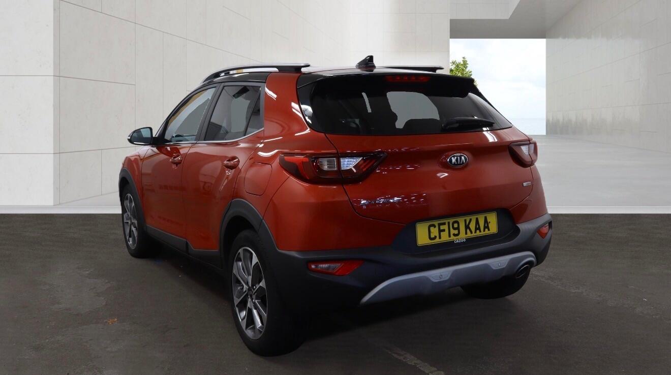 [ berth ]Kia Stonic