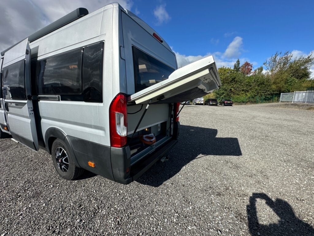Auto-Trail 634 Sport V-Line  Campervan for sale - Motorhomes & Caravans