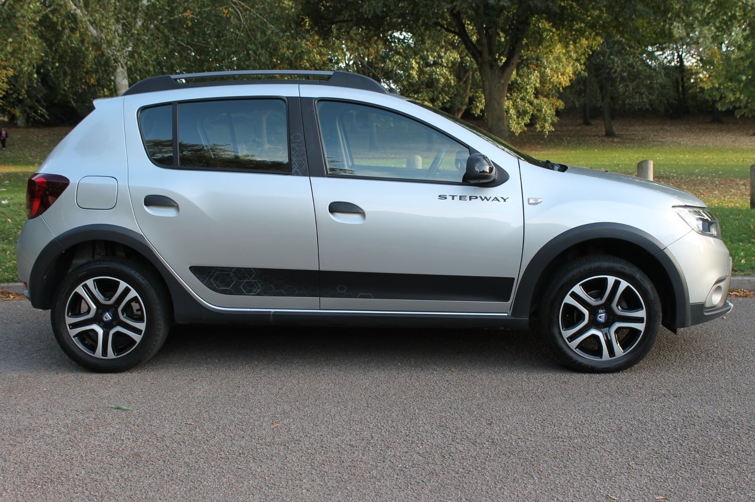 Dacia Sandero Stepway 2021 - Cars