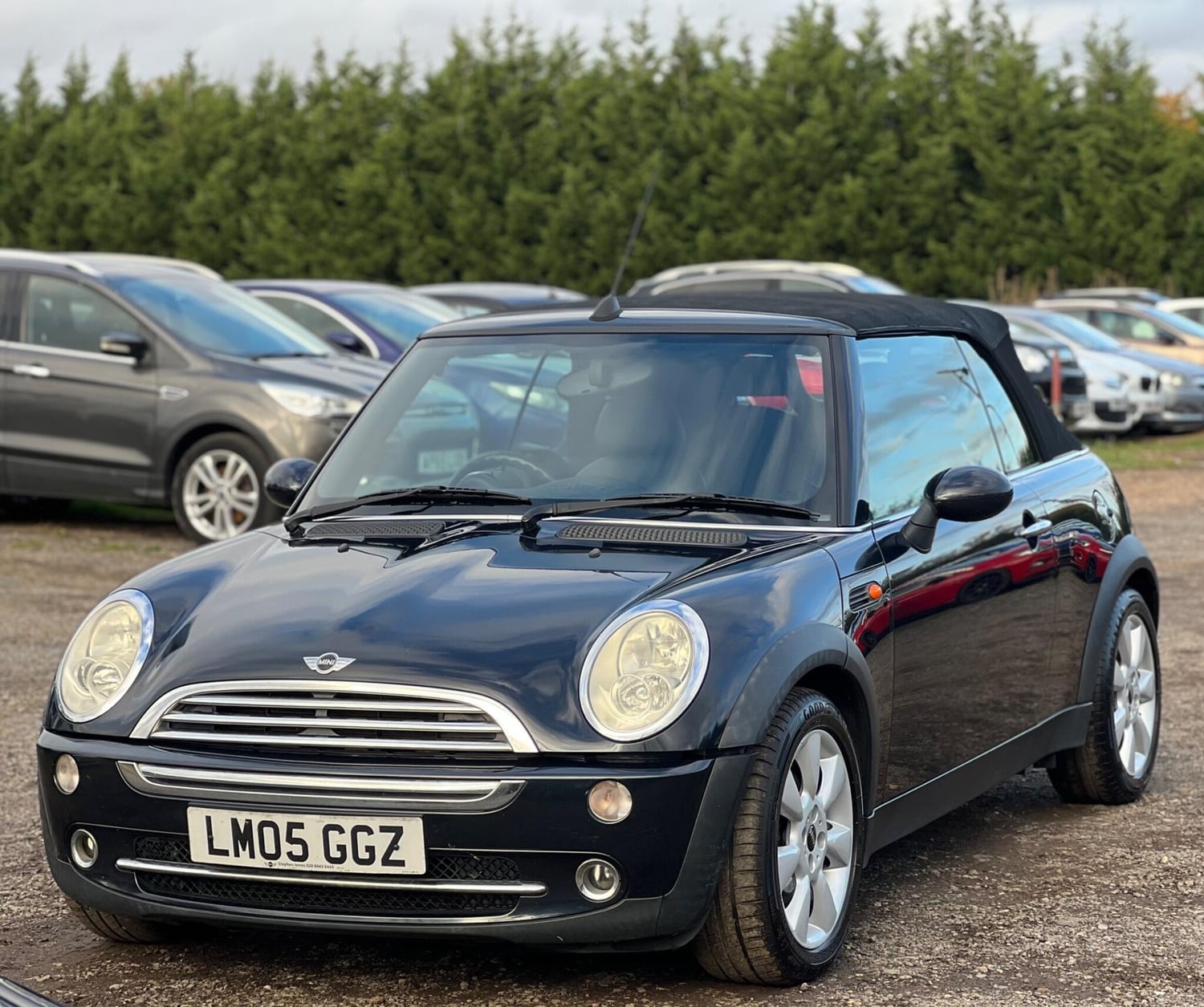 Mini Convertible 2005 - Cars