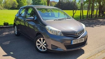 Toyota Yaris 2012