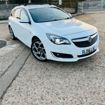 Vauxhall Insignia 2016
