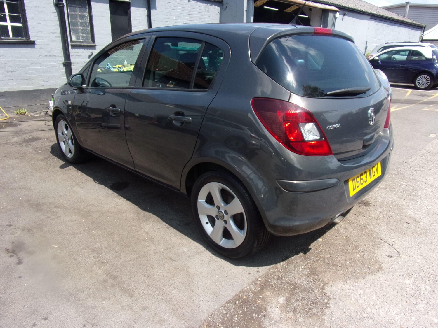 Vauxhall Corsa 2013 - Cars