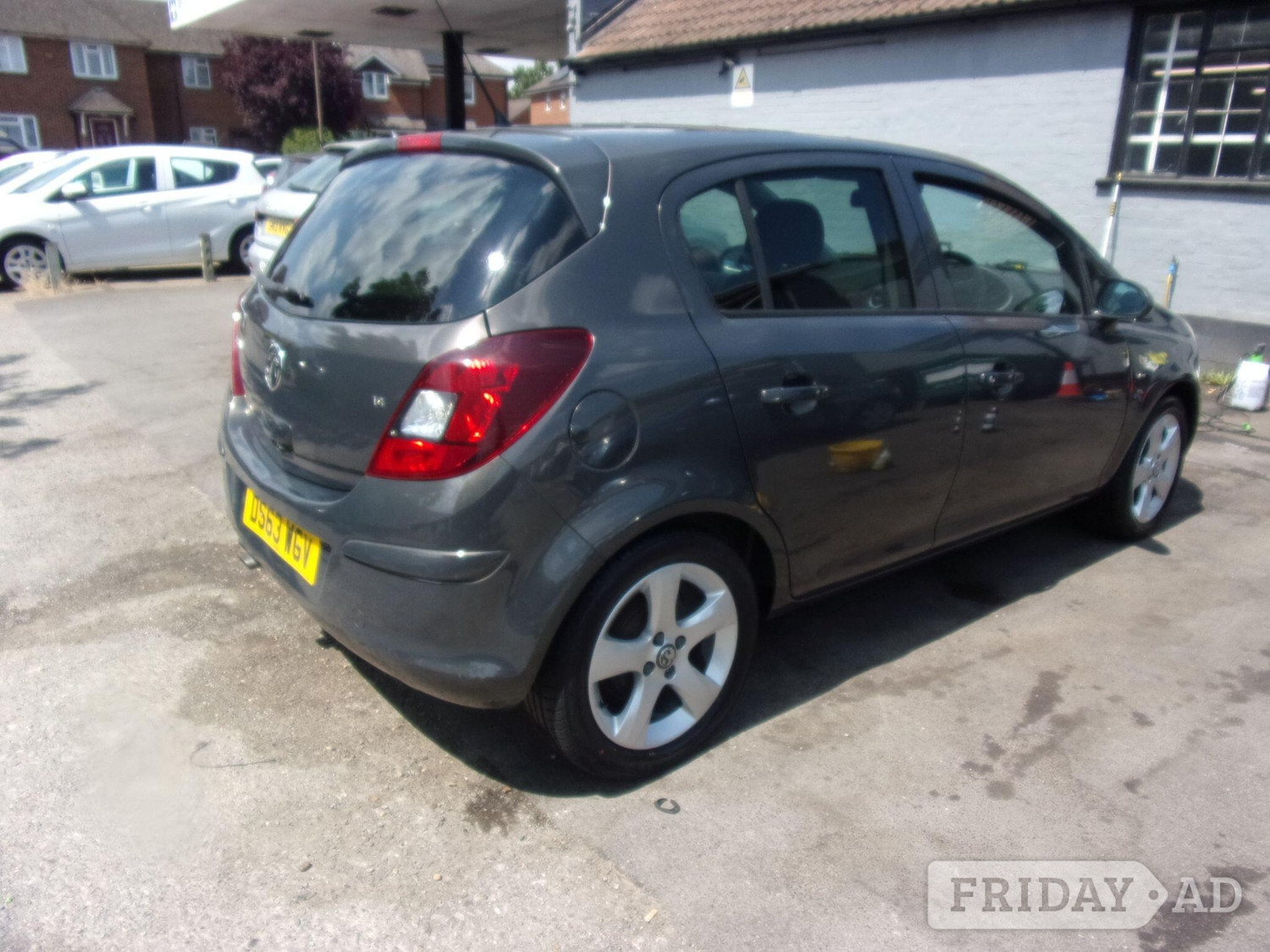 [ berth ]Vauxhall Corsa