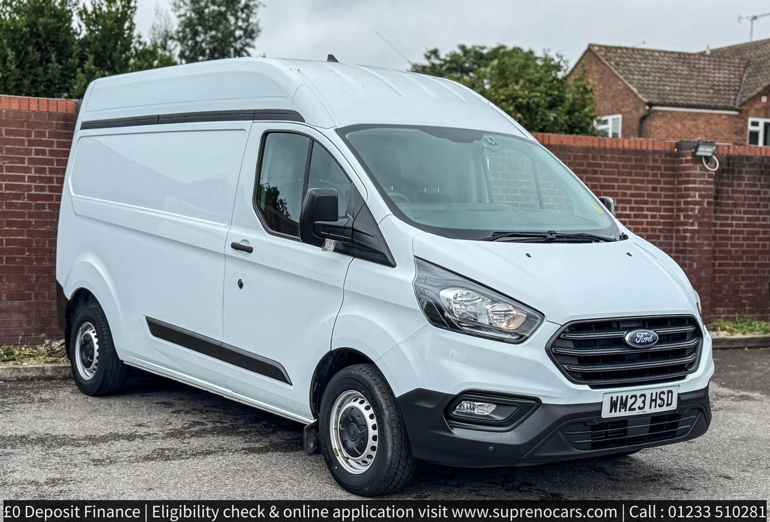 [ berth ]Ford Transit Custom