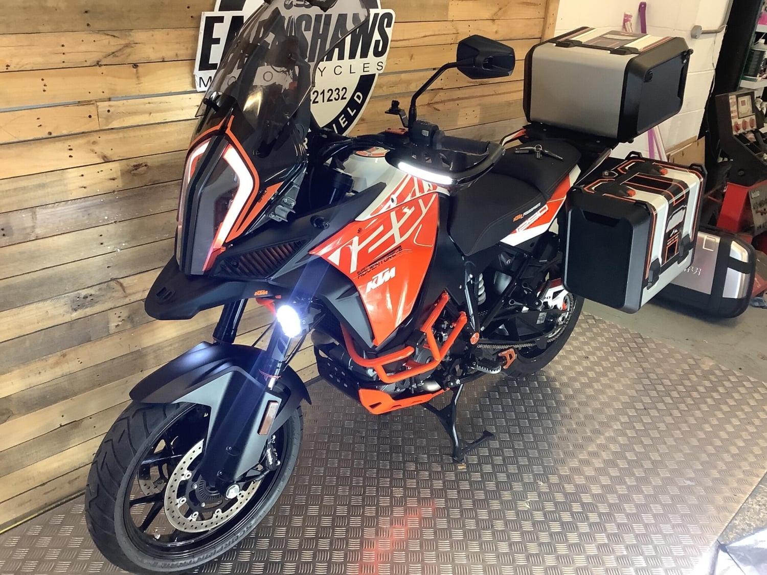 [ berth ]KTM 1290 Super Adventure