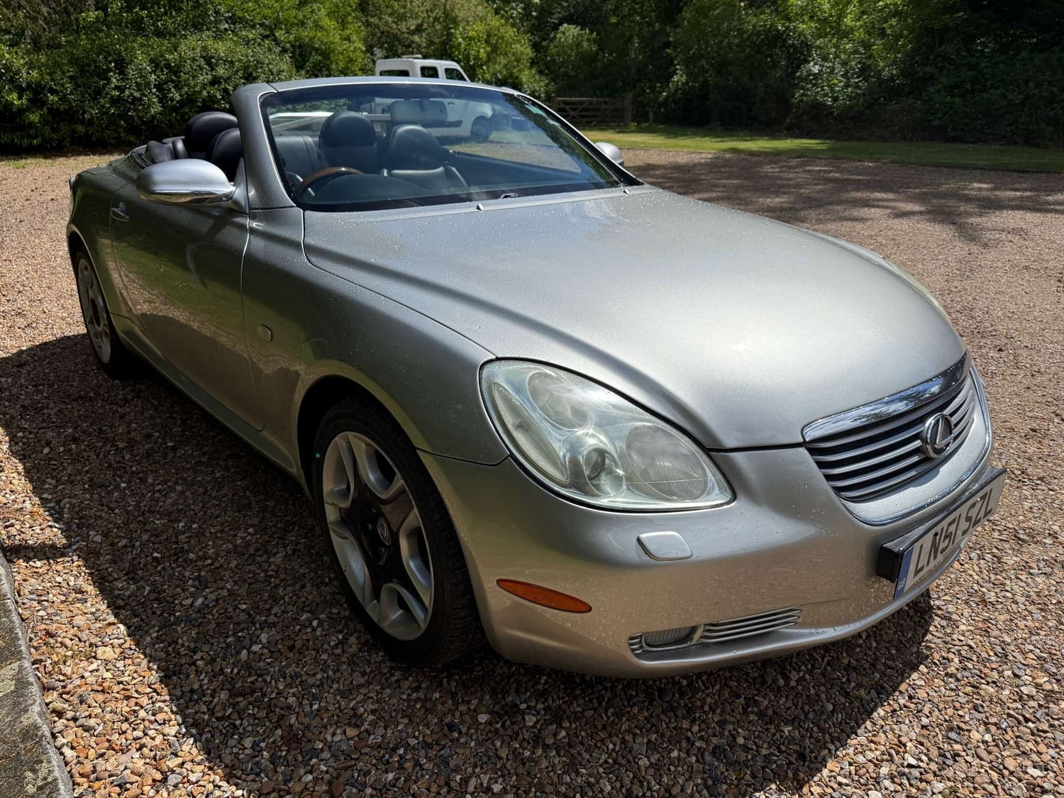 Lexus SC 2002 - Cars in Leatherhead