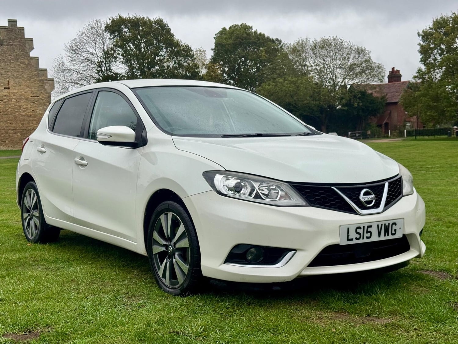 Nissan Pulsar 2015 - Cars
