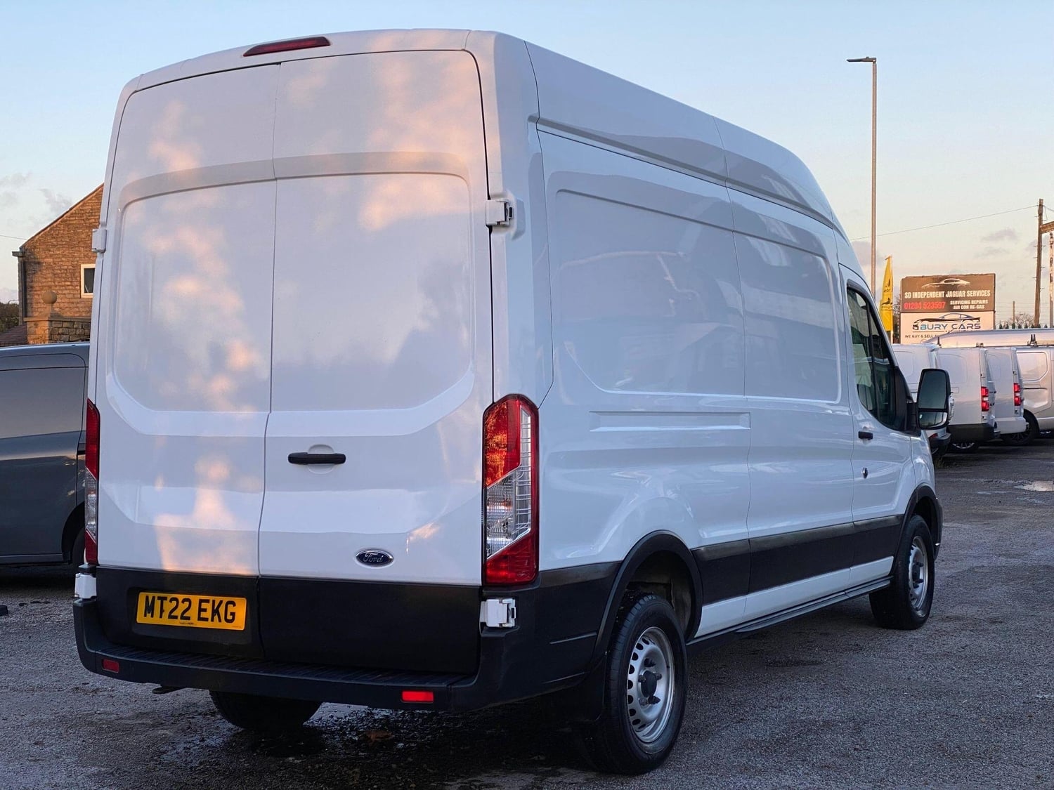 Ford Transit 2022 - Vans & Commercial Vehicles in Manchester