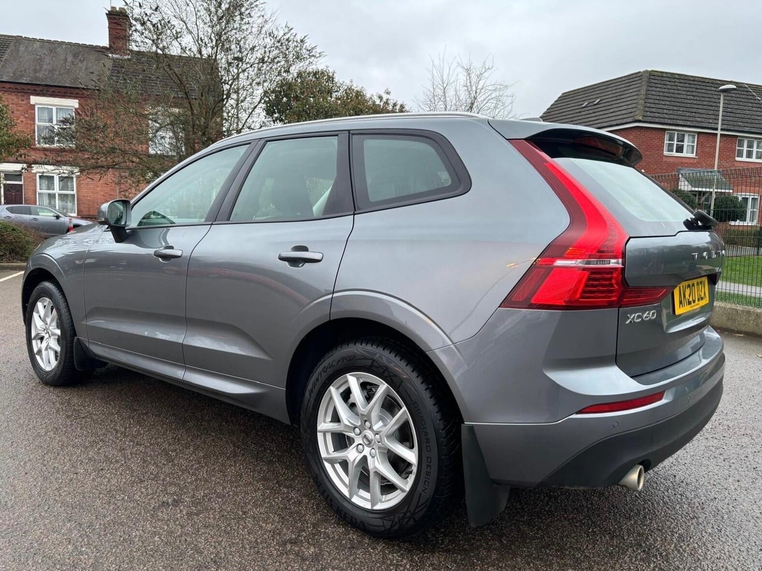 Volvo XC60 2020 - Cars in Leicester