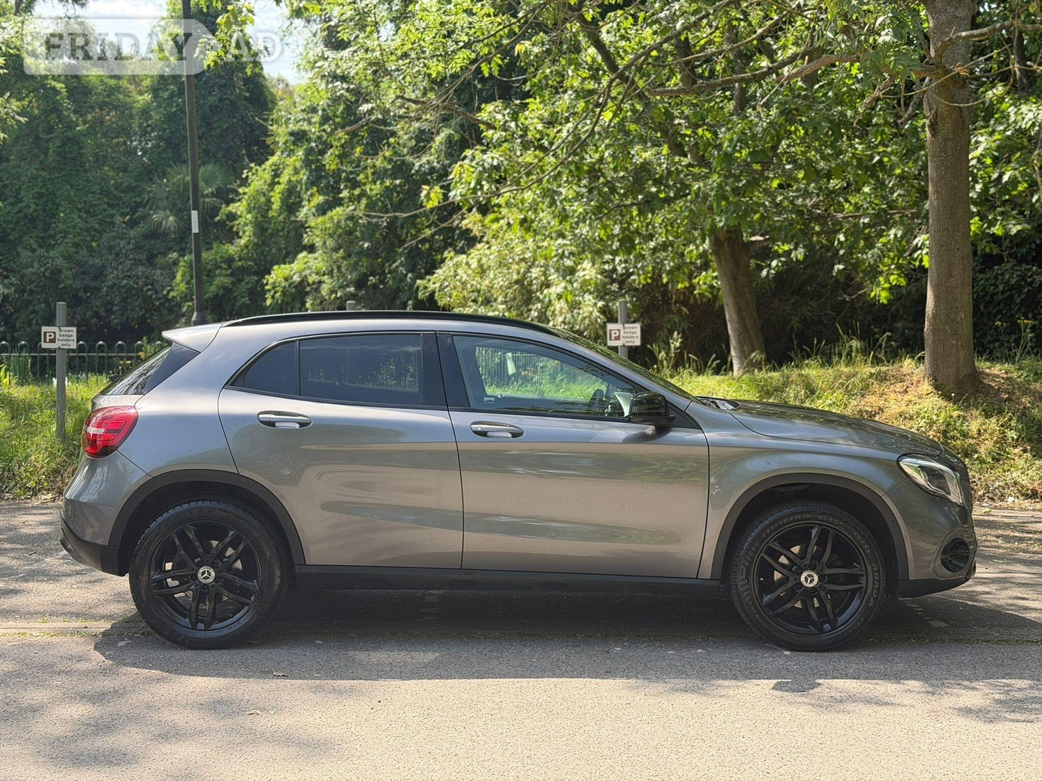 [ berth ]Mercedes-Benz GLA