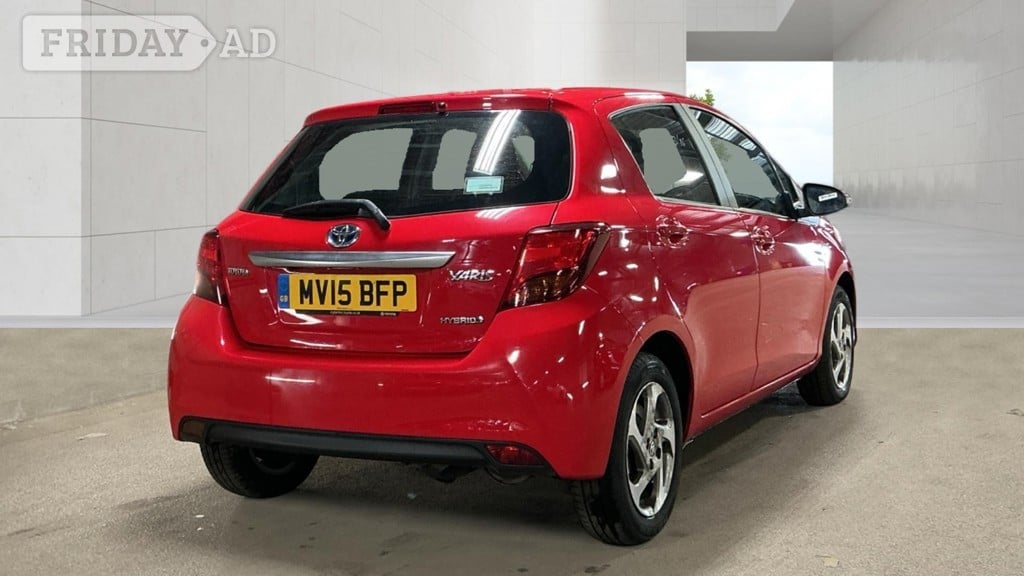 Toyota Yaris 2015 - Cars