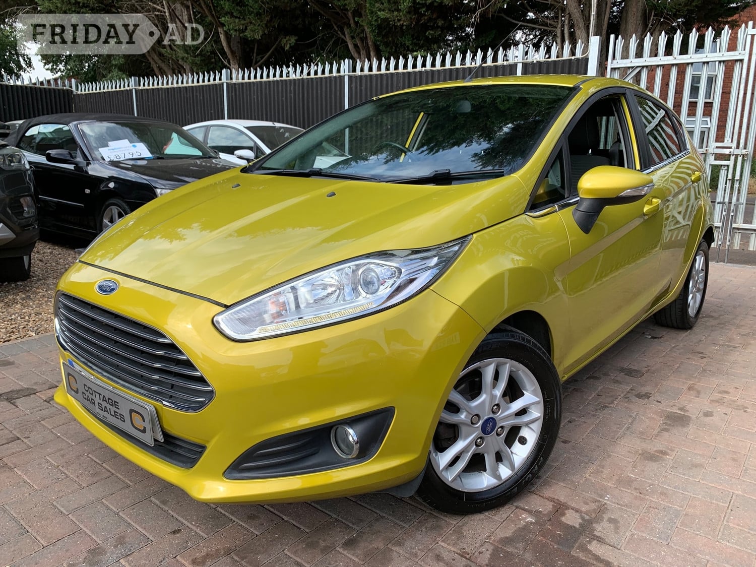 [ berth ]Ford Fiesta
