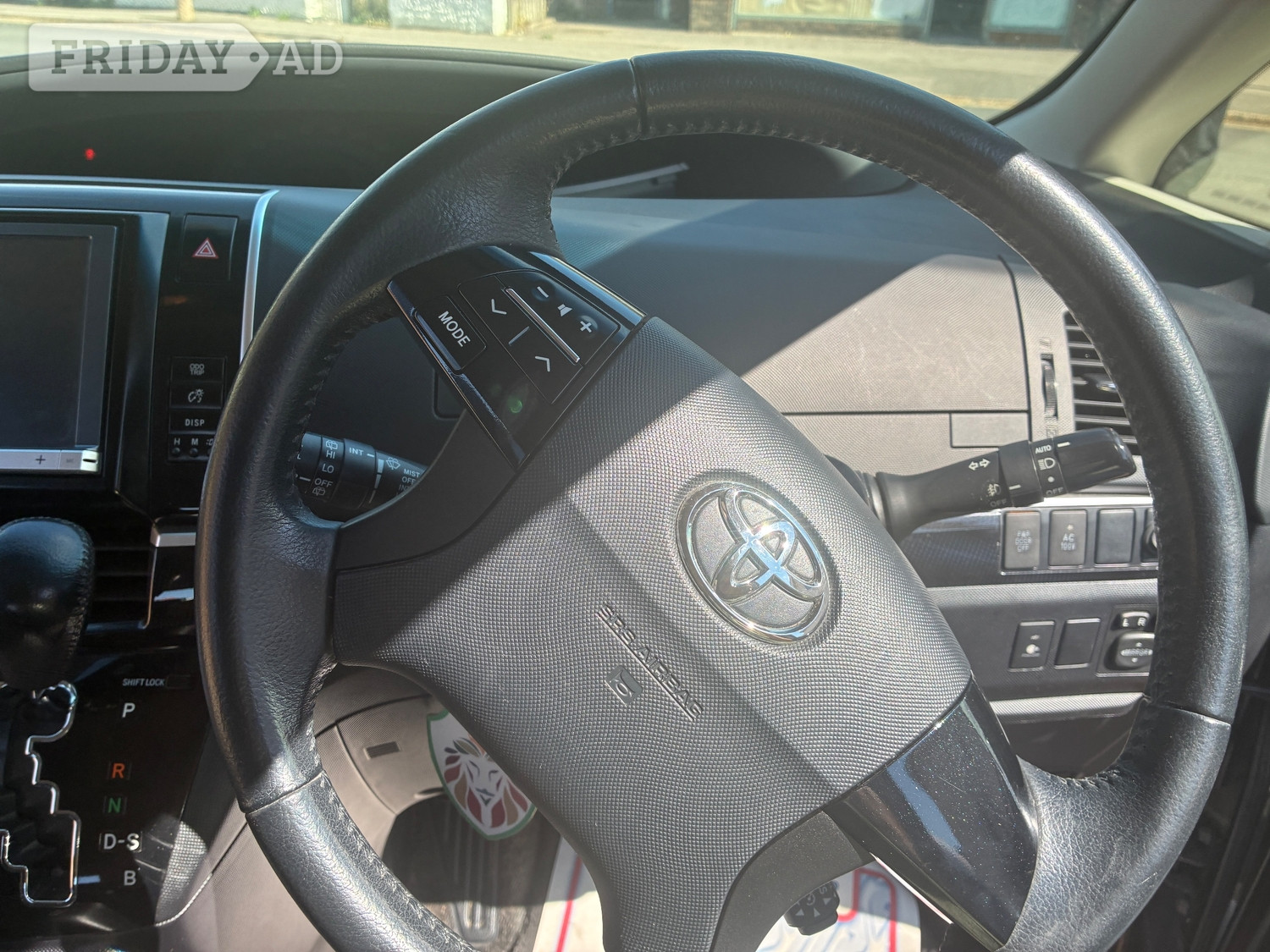 Toyota Estima 2013 - Cars