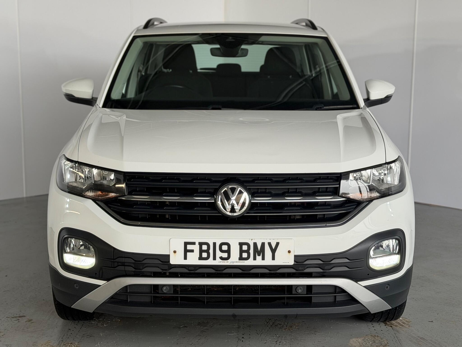 Volkswagen T-Cross 2019 - Cars