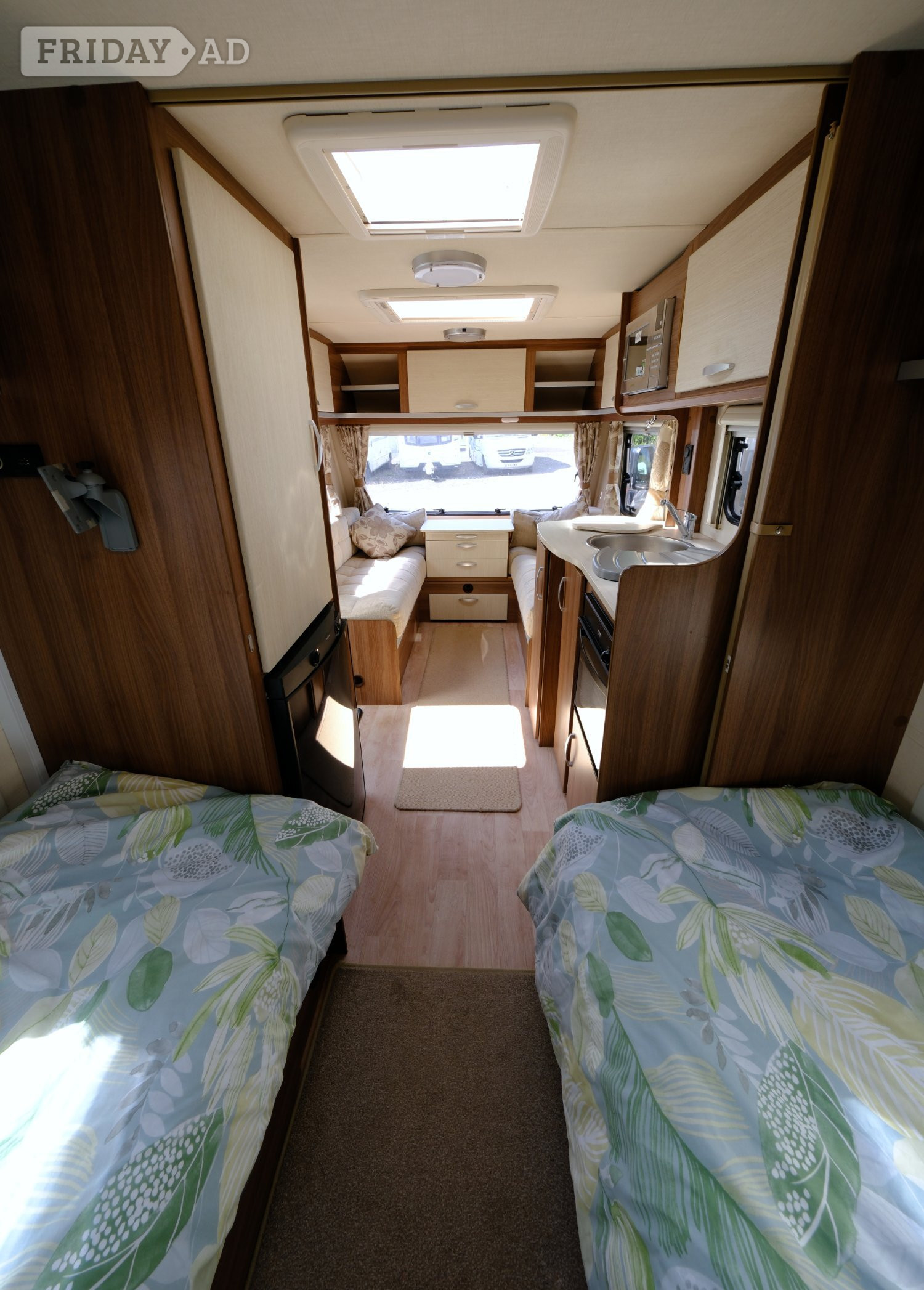 [ berth ]Lunar Venus 550/4