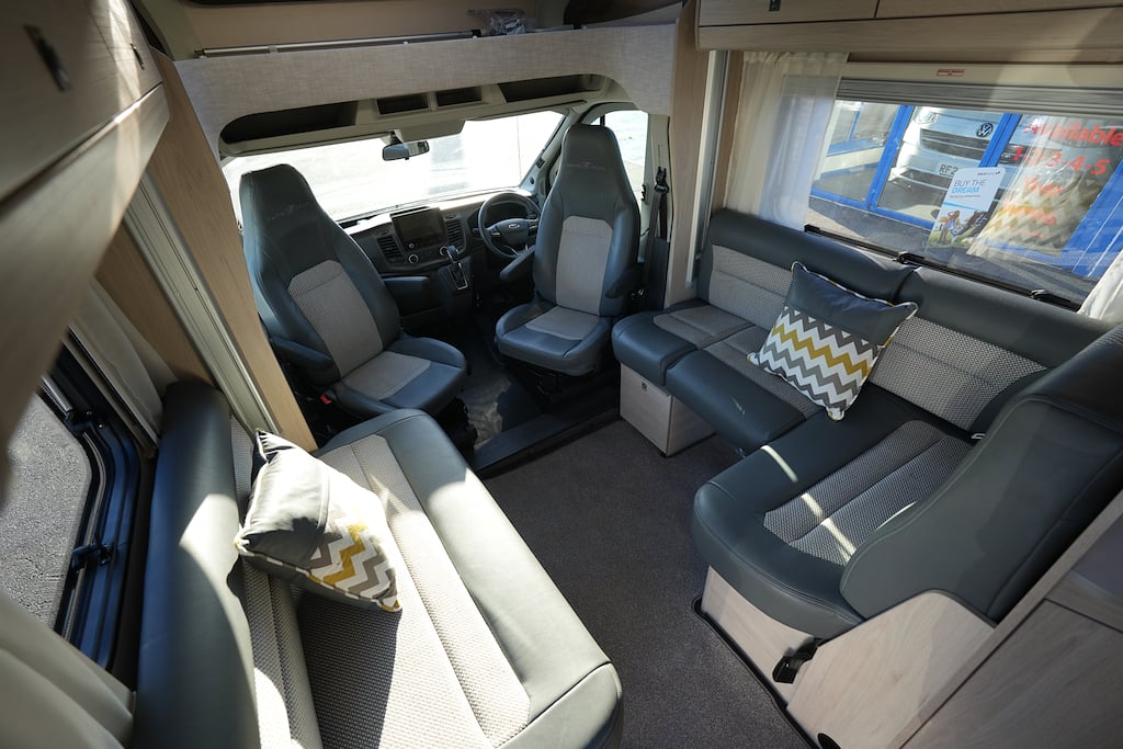 Auto-Trail F-Line F60 FORD AUTO 4 BERTH 4 TRAVEL SEAT MOTORHOME 2023 for sale - Motorhomes & Caravans in Haywards Heath
