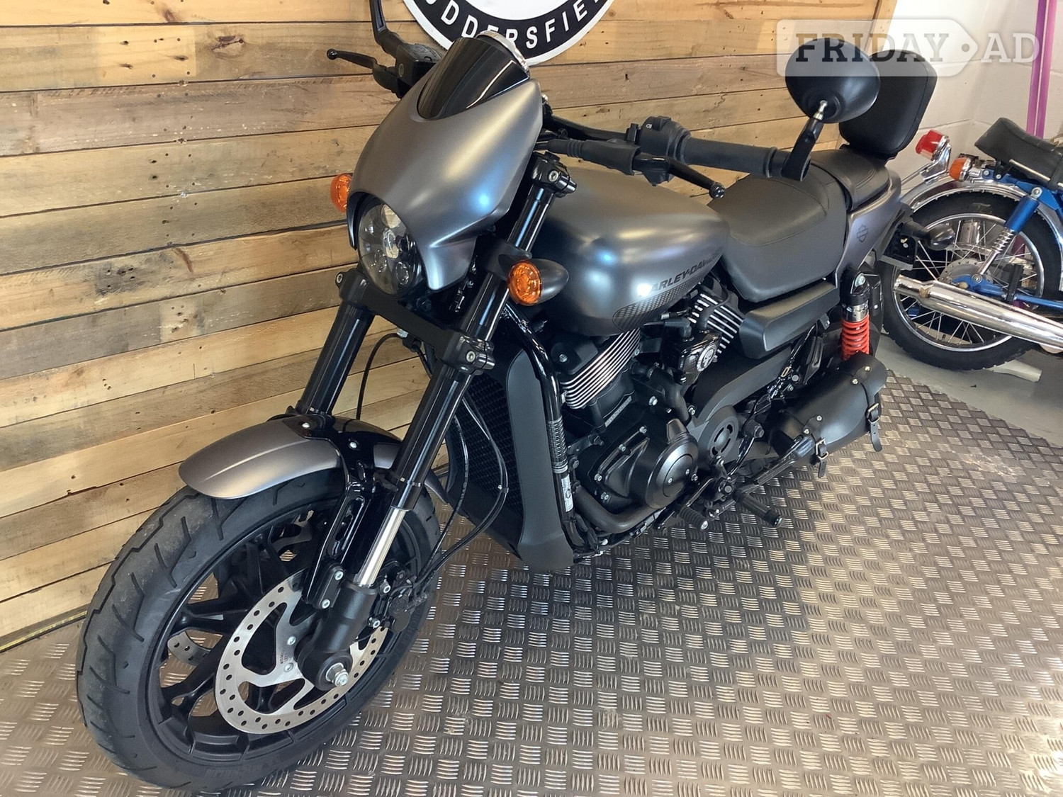 [ berth ]Harley-Davidson Street