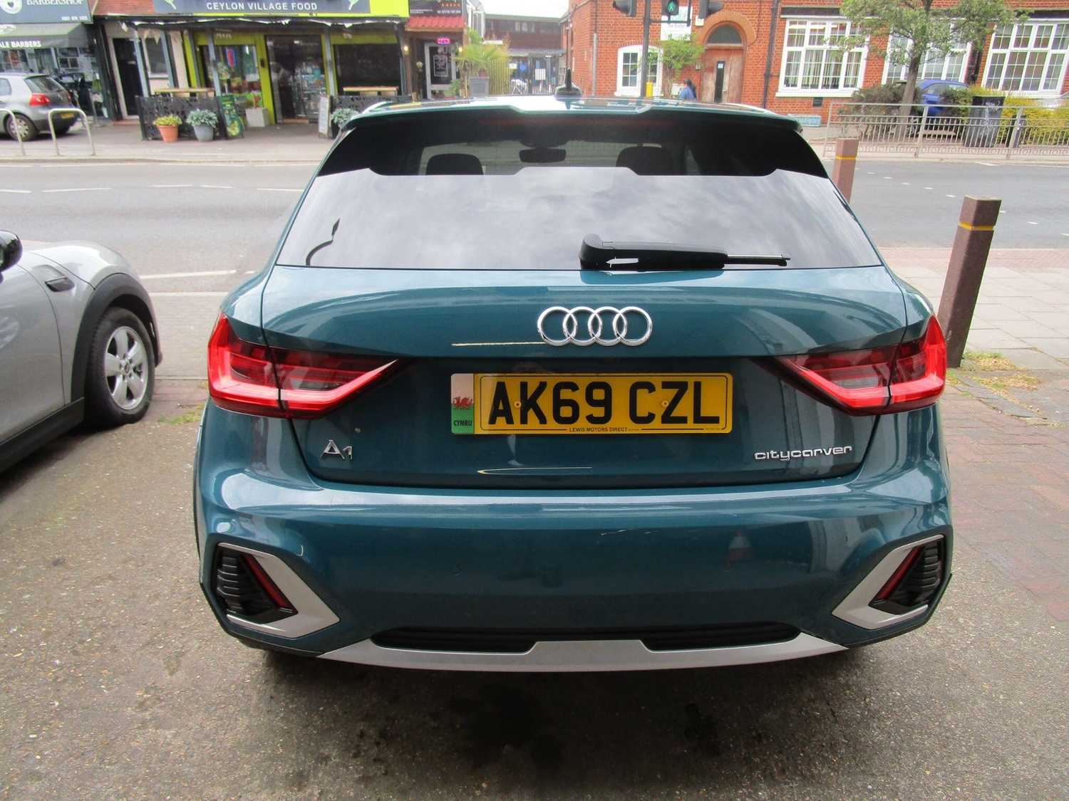 [ berth ]Audi A1