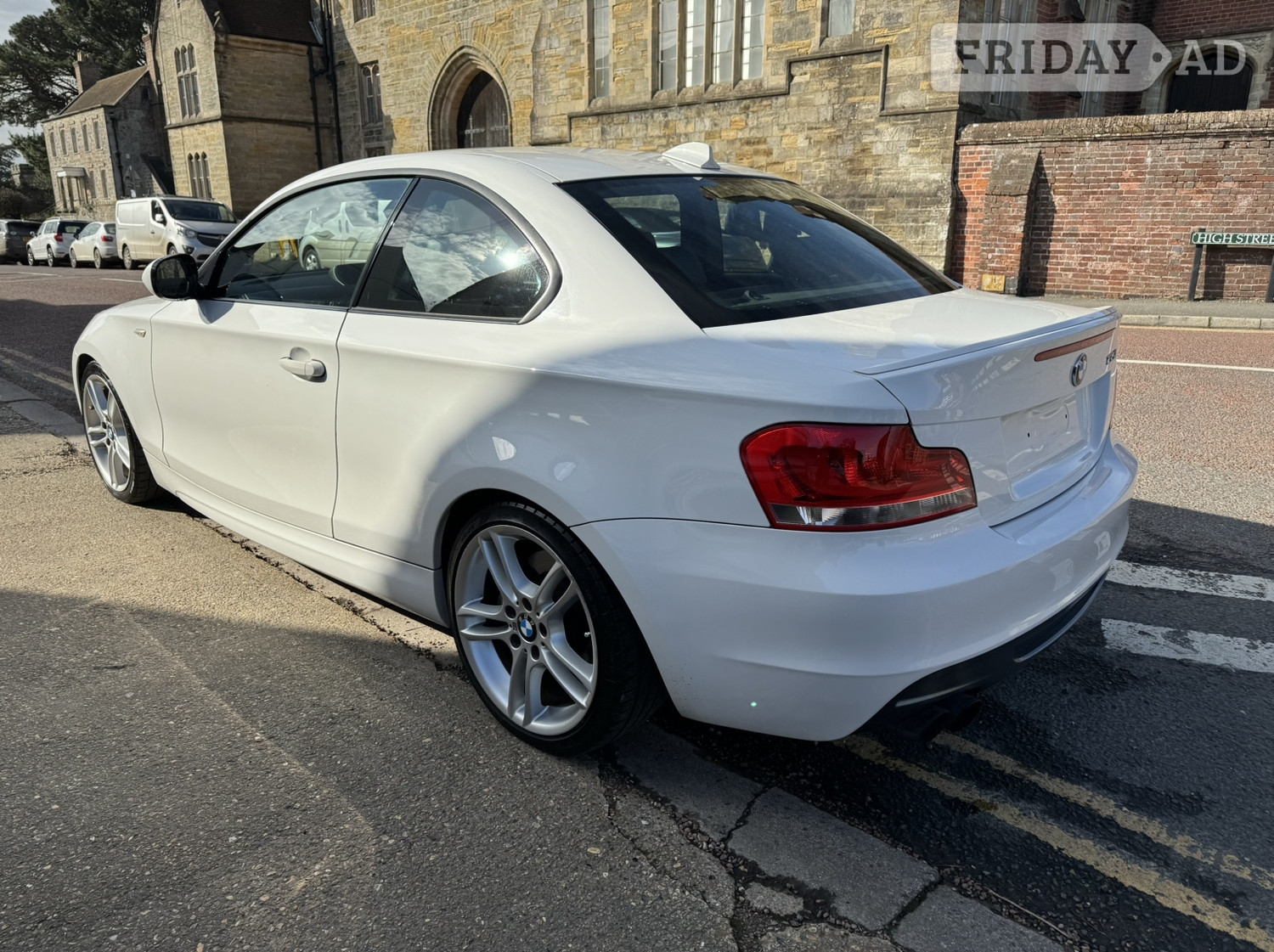 BMW 1 Series 2011 - Cars