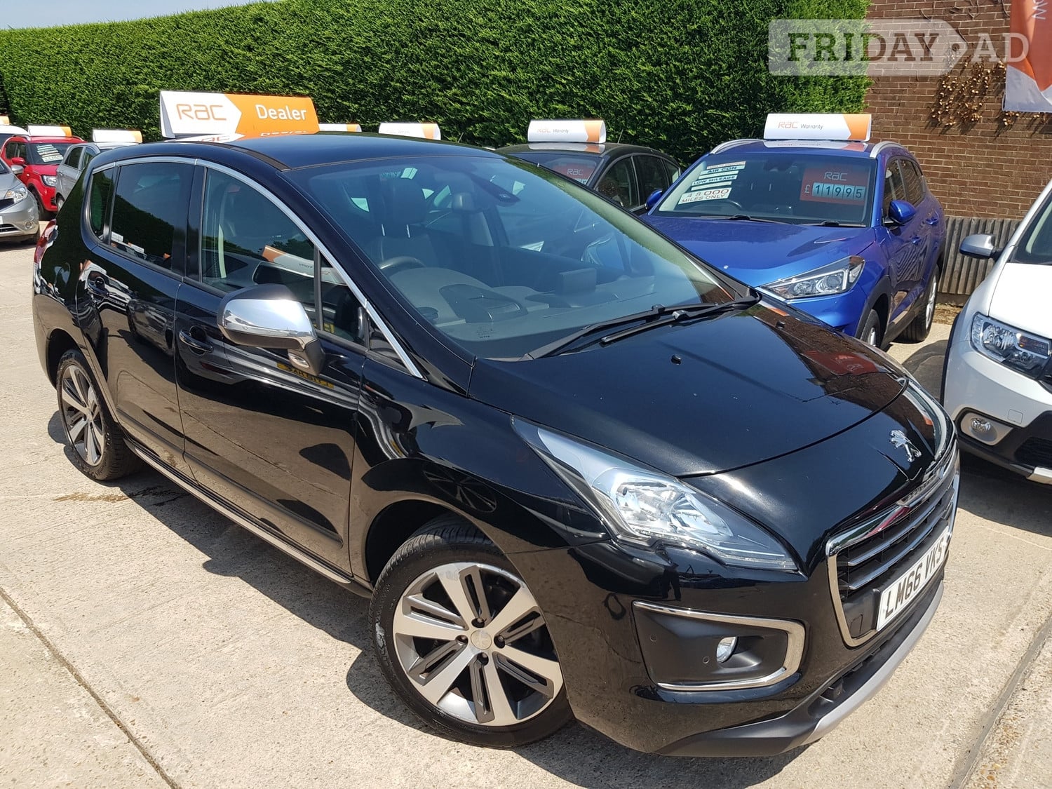 [ berth ]Peugeot 3008