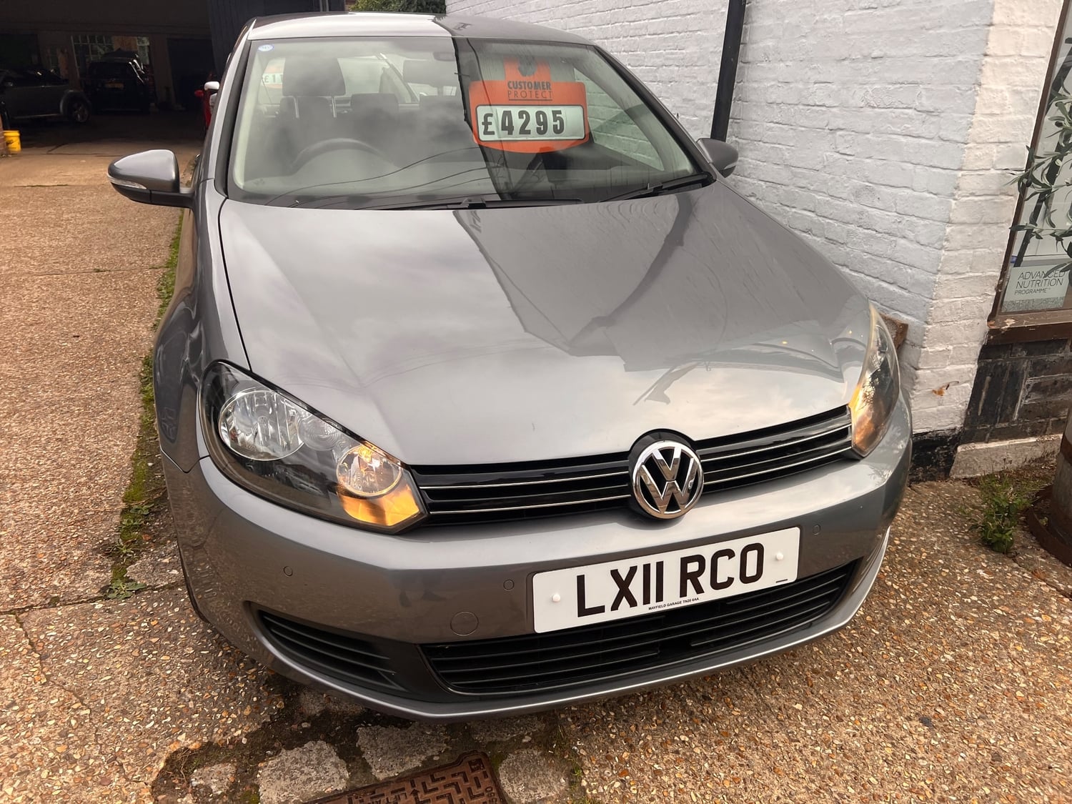 Volkswagen Golf 2011 in Mayfield