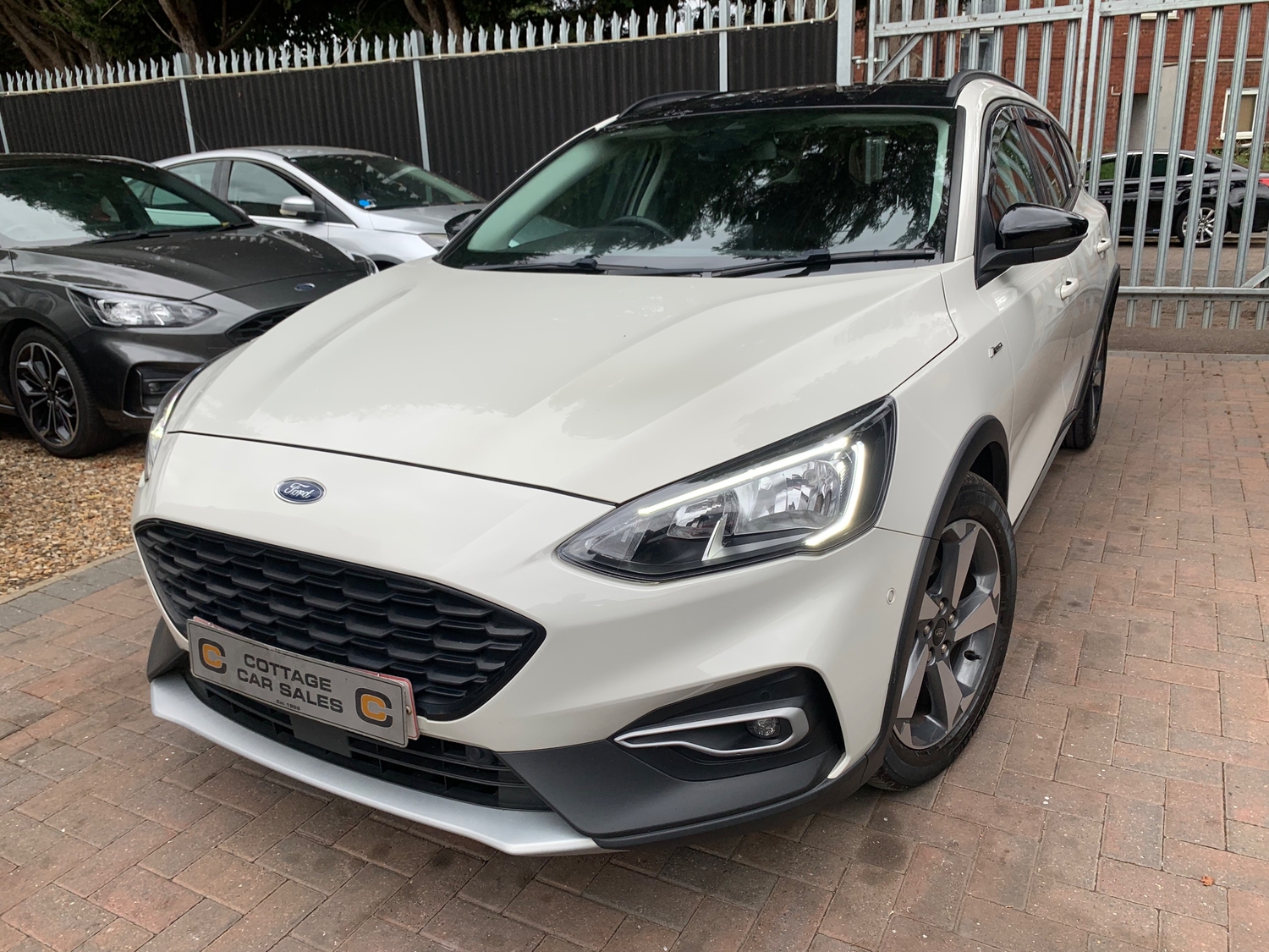 [ berth ]Ford Focus