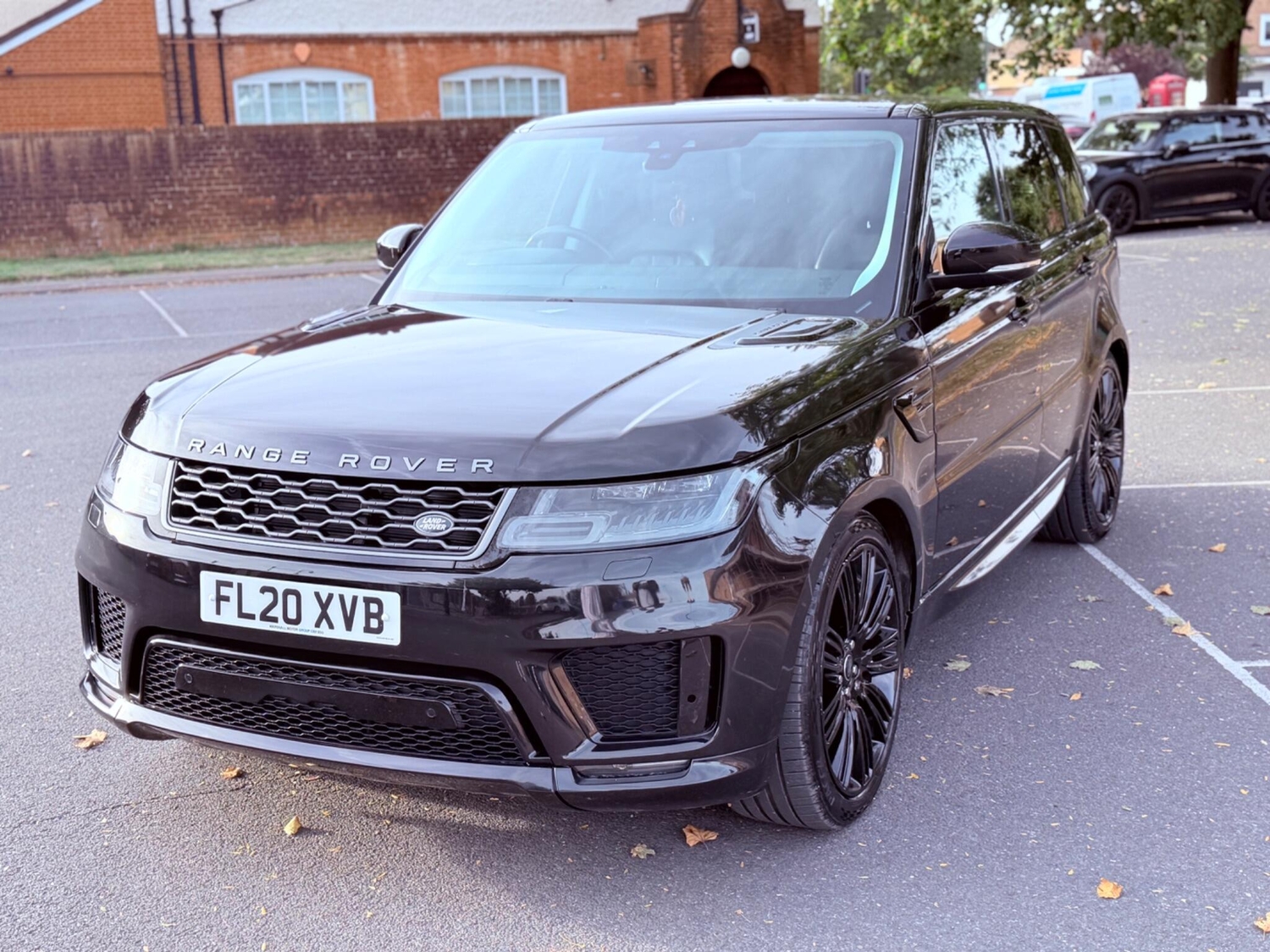 [ berth ]Land Rover Range Rover Sport