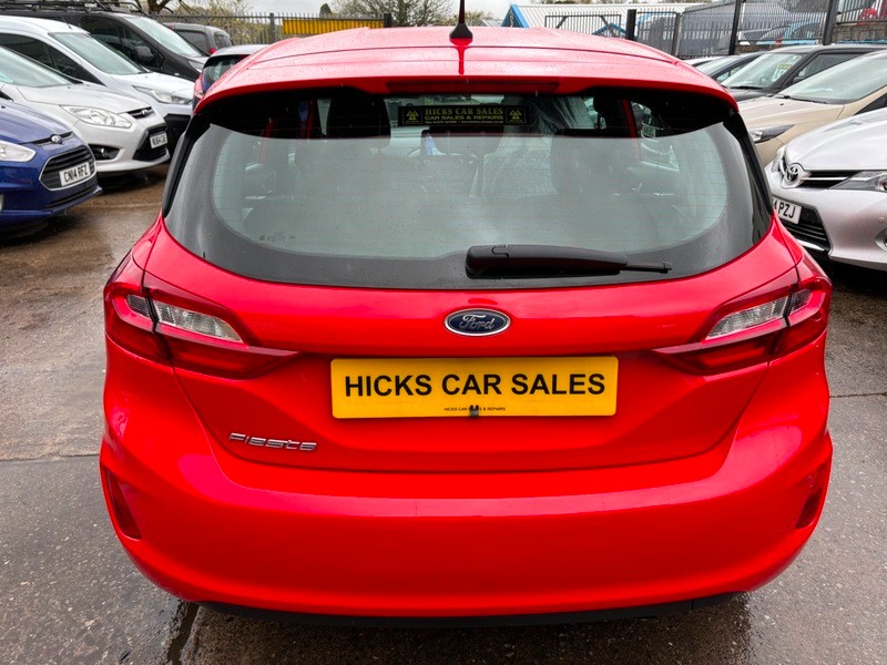 Ford Fiesta 2018 - Cars