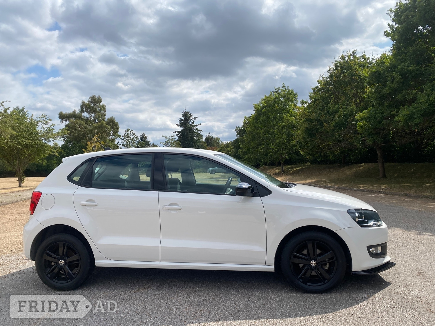 [ berth ]Volkswagen Polo