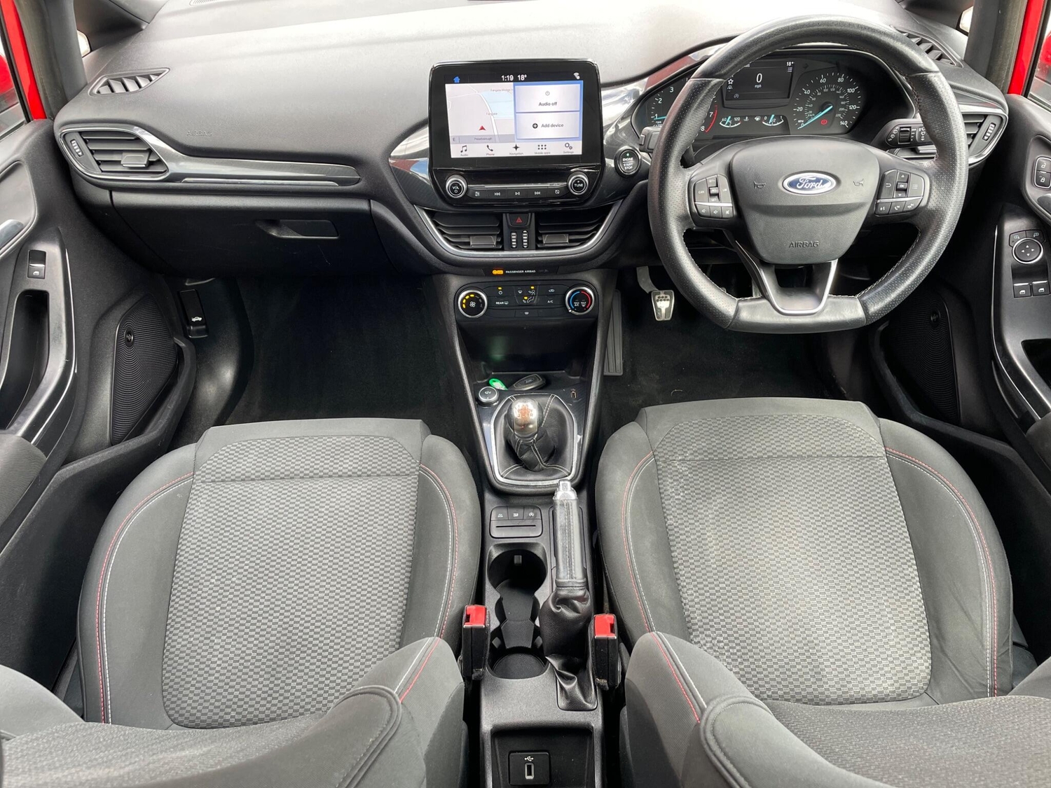 [ berth ]Ford Fiesta